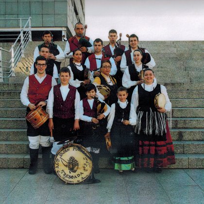 Diante do Auditorio de Vilagarcía